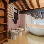 Ubytování v soukromí White With Bathroom And Shared Terrace *